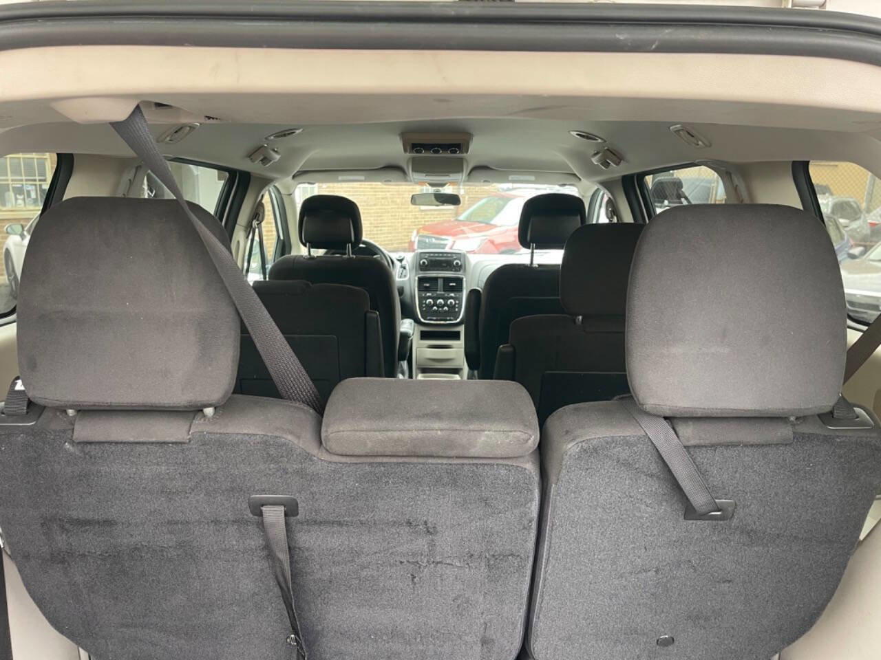 Used 2015 Dodge Grand Caravan SE w/ Quick Order Package 29E SE image 12