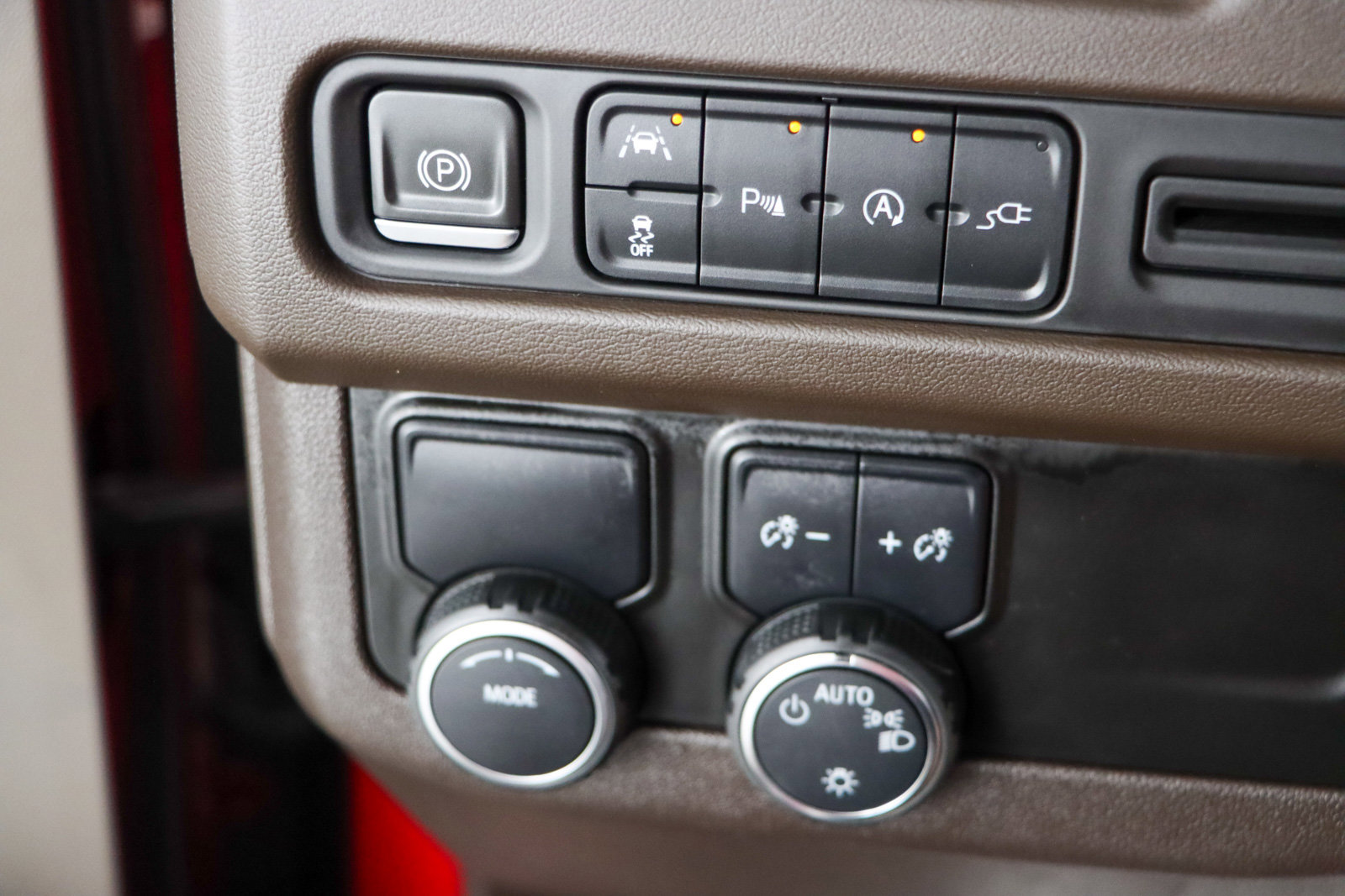 Used 2022 Chevrolet Tahoe LT image 22