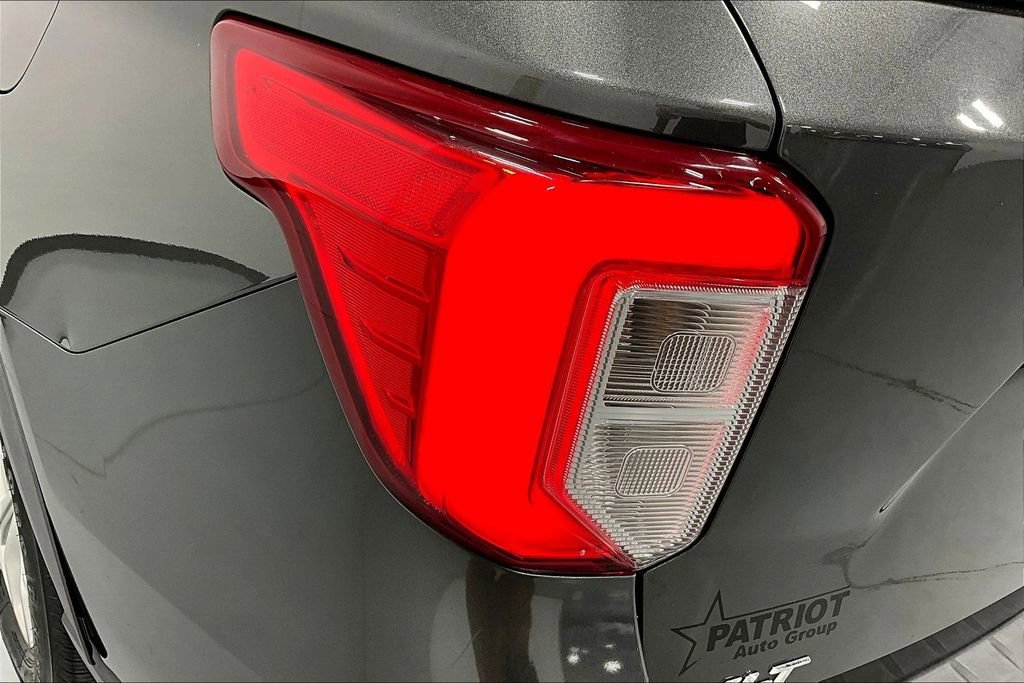 Used 2020 Ford Explorer XLT w/ Equipment Group 202A image 38