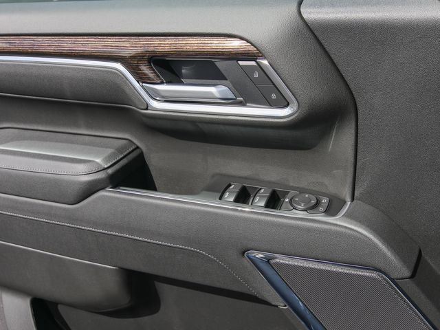 New 2026 GMC Sierra 1500 SLE image 13