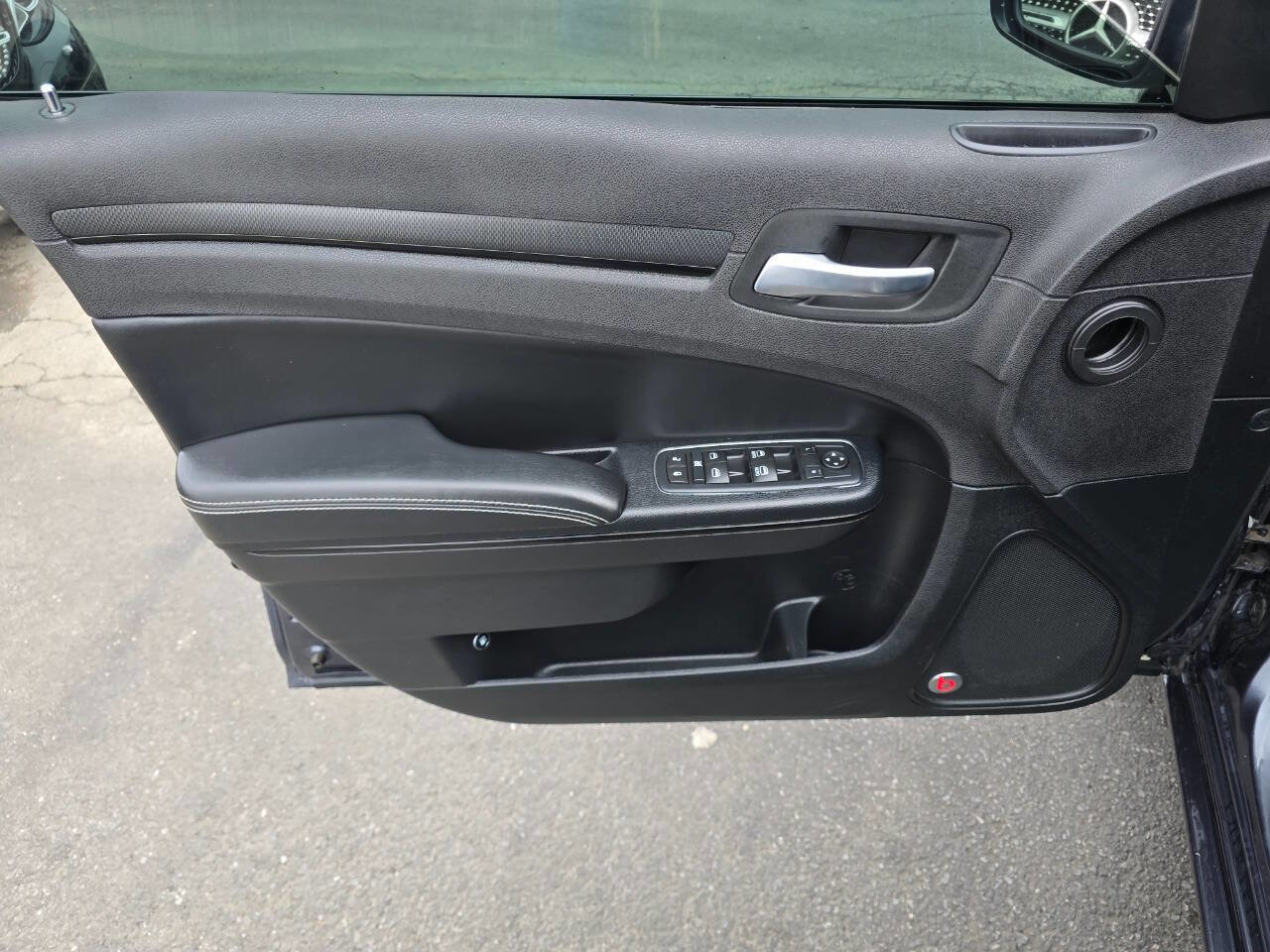 Used 2016 Chrysler 300 S w/ 300S Premium Group image 14