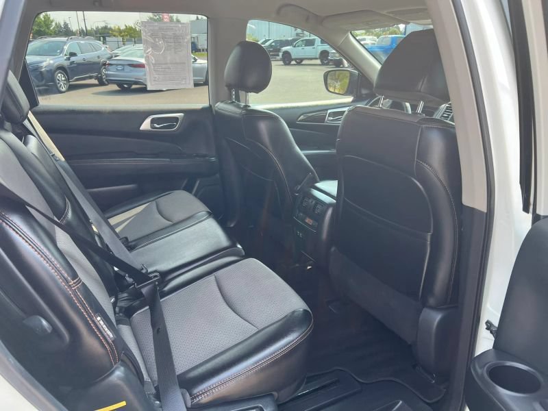 Used 2020 Nissan Pathfinder SV w/ Rock Creek Edition FWD image 9