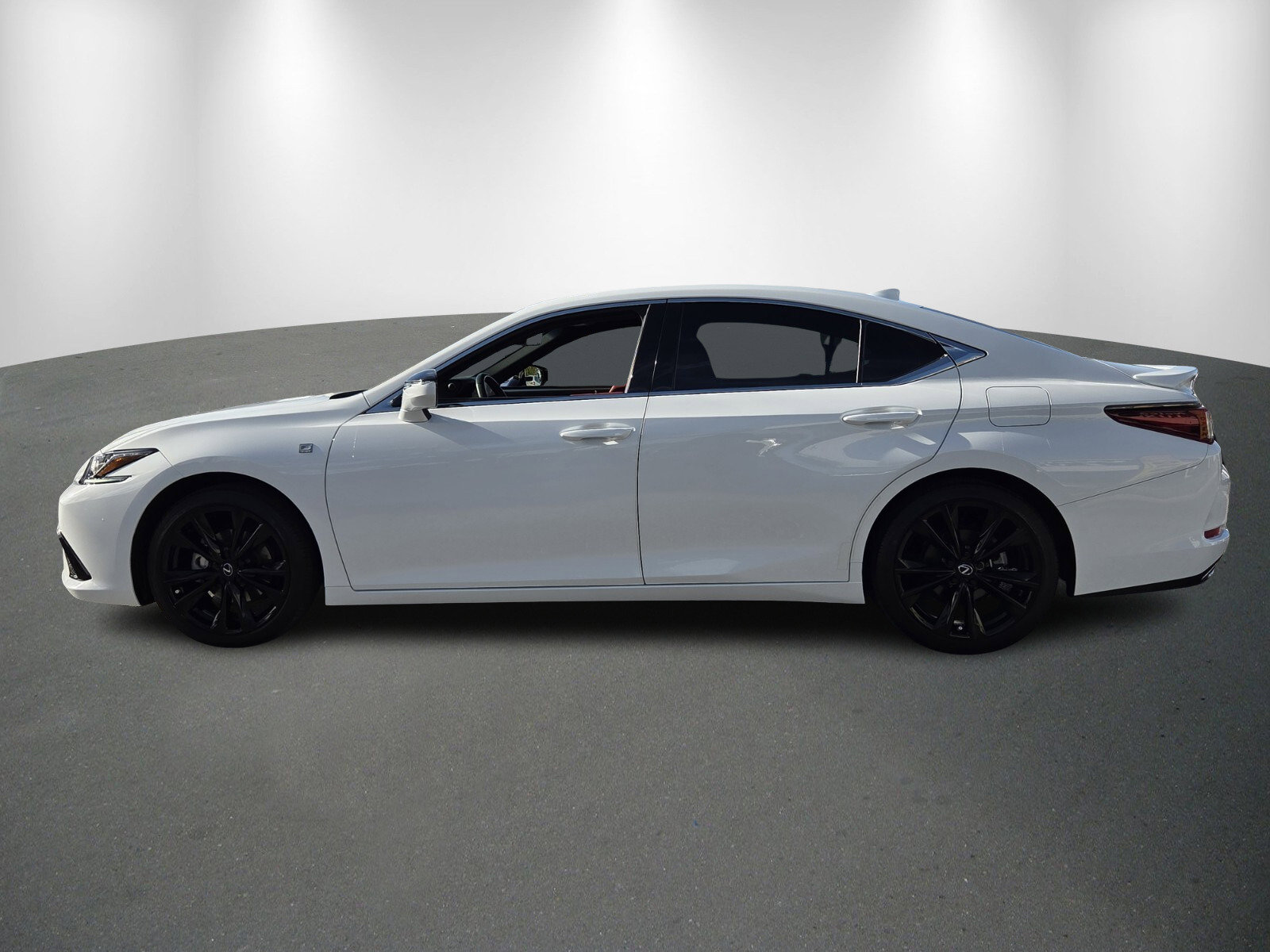Used 2023 Lexus ES 350 F Sport w/ Accessory Package (Z2) image 4