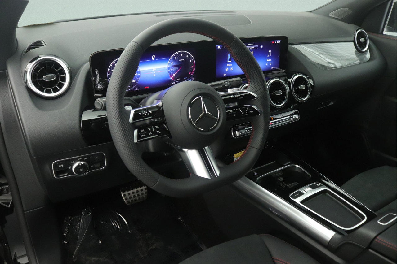 New 2026 Mercedes-Benz GLA 250 image 4