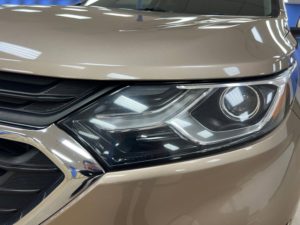 Used 2018 Chevrolet Equinox LT image 30