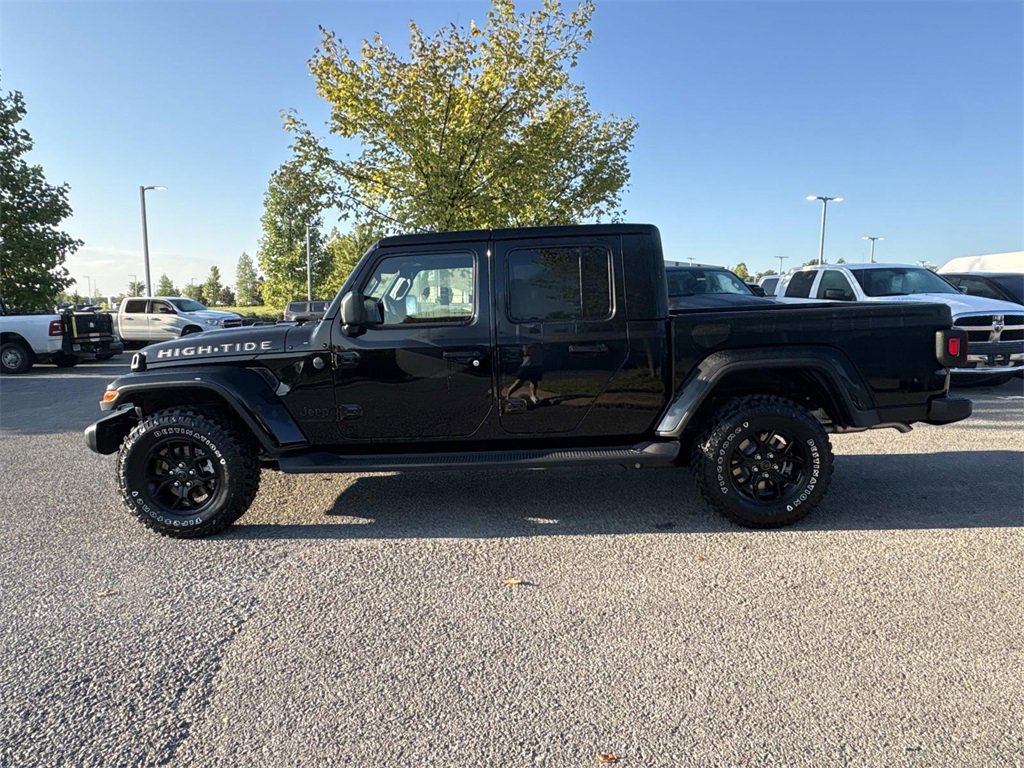 New 2025 Jeep Gladiator Sport image 5