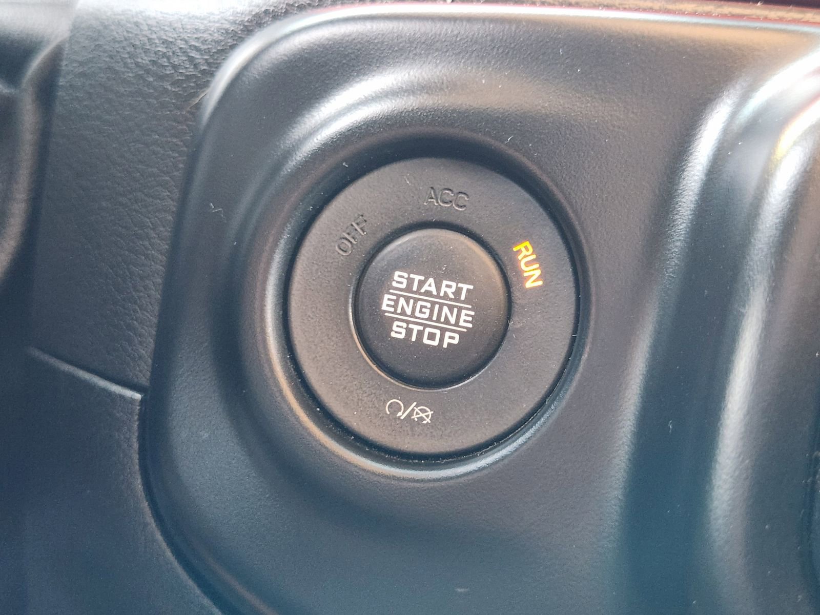Used 2020 Jeep Gladiator Rubicon AWD/4WD image 23