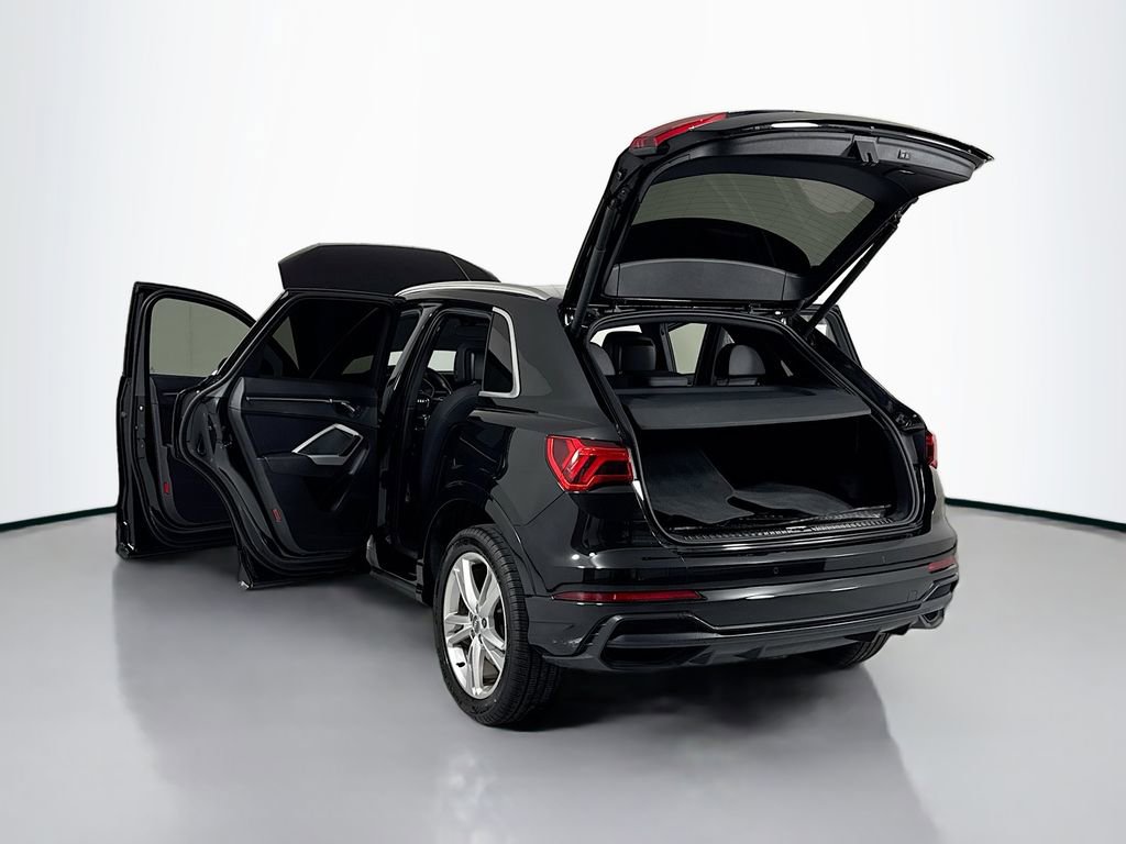Used 2020 Audi Q3 2.0T Premium w/ Convenience Package AWD/4WD image 28