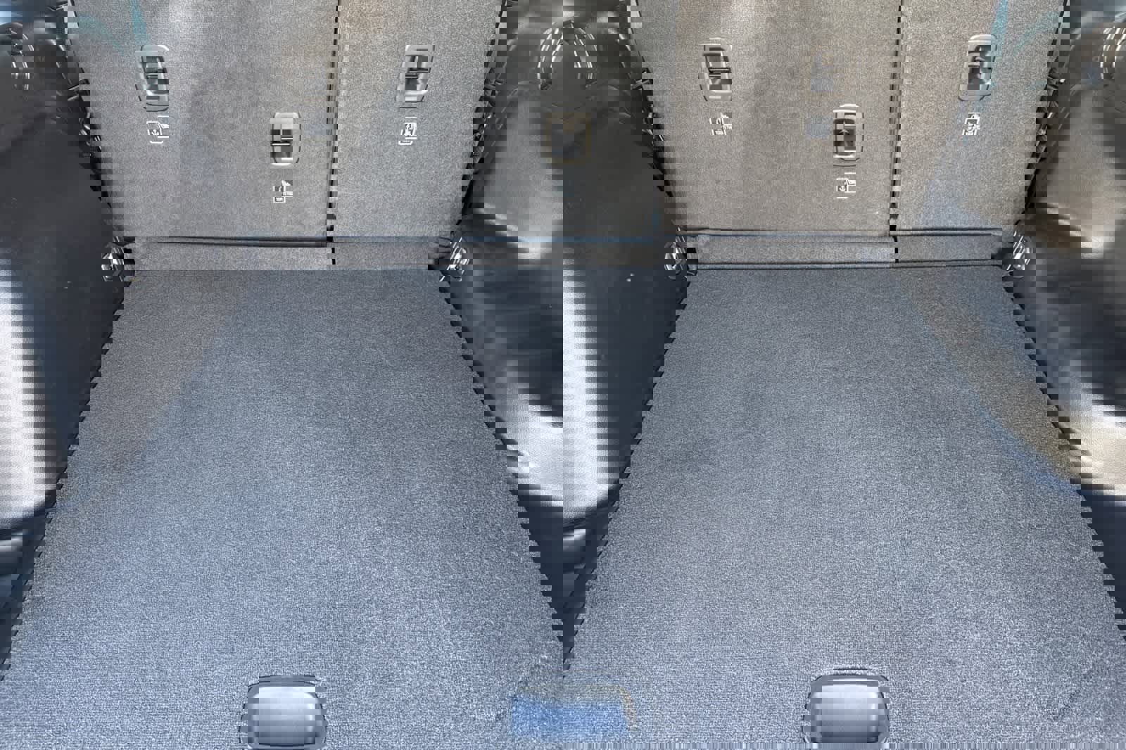 New 2025 Jeep Grand Cherokee Laredo image 16