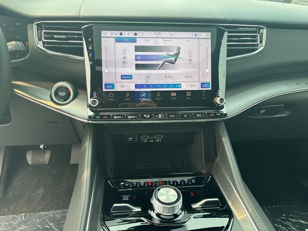 New 2026 Jeep Grand Wagoneer Summit AWD/4WD image 25