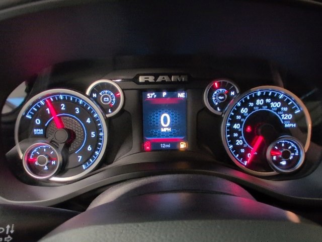 New 2026 RAM 1500 4x4 Crew Cab image 21