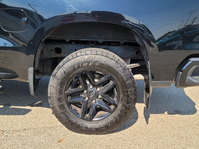 Used 2020 Chevrolet Silverado 1500 LT Trail Boss AWD/4WD image 17