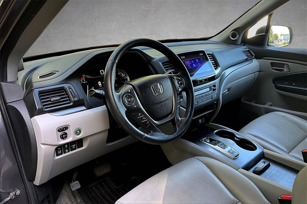 Used 2020 Honda Ridgeline RTL image 14