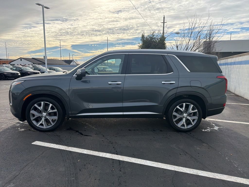 Used 2021 Hyundai Palisade SEL image 2