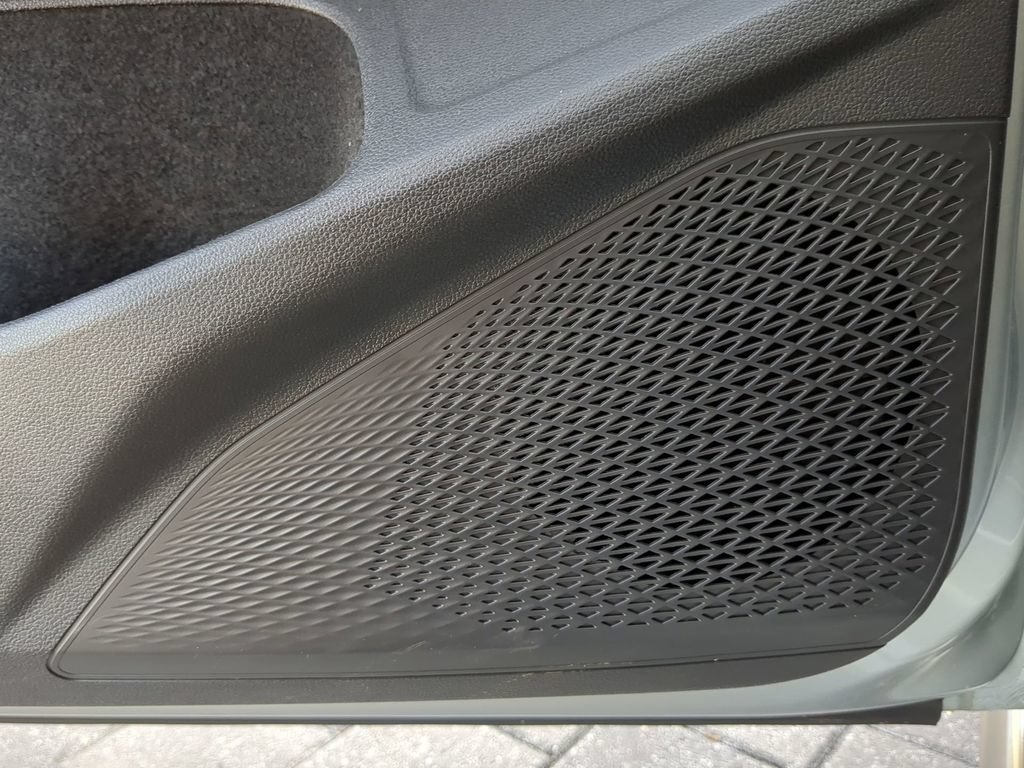 New 2026 Volkswagen GTI SE FWD image 18