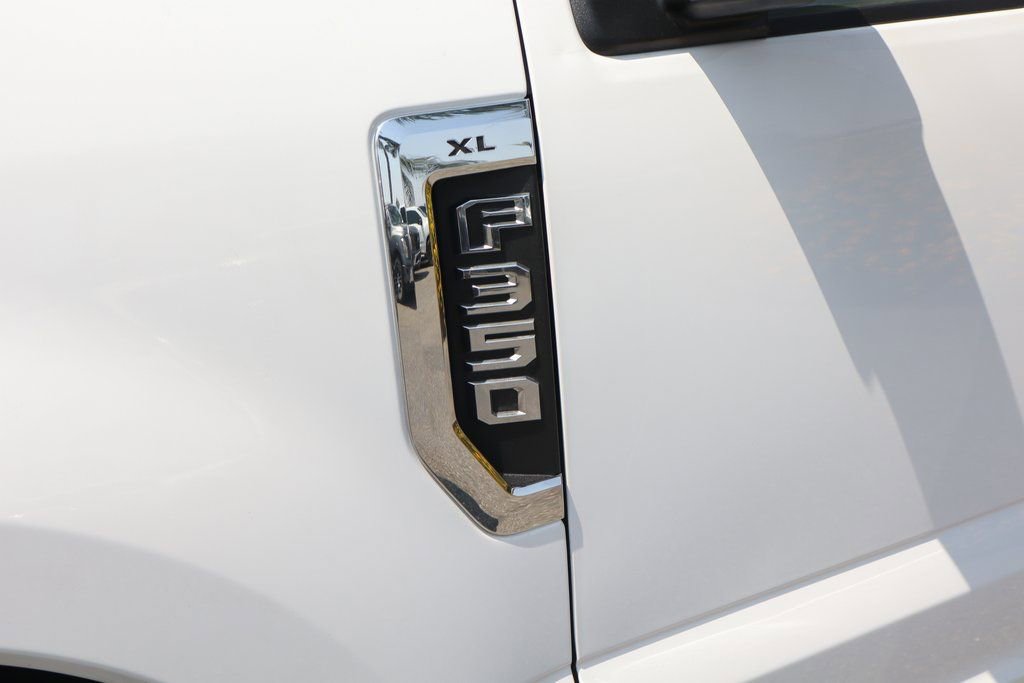 Used 2020 Ford F350 XL w/ Power Equipment Group image 52