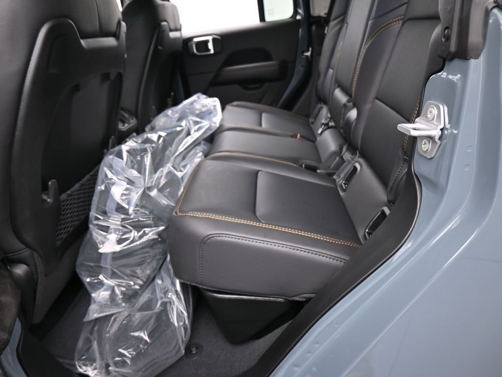 New 2026 Jeep Gladiator Mojave AWD/4WD image 26