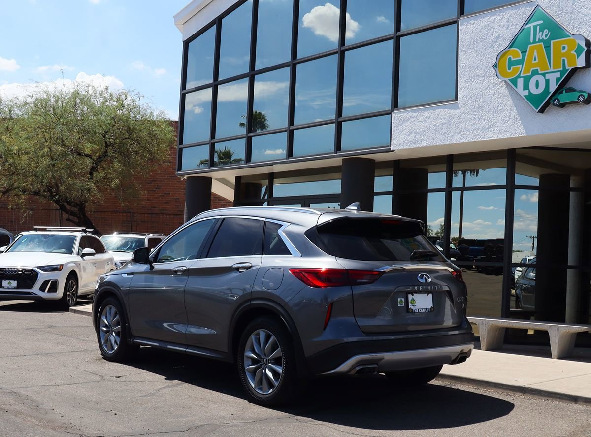 Used 2021 INFINITI QX50 Luxe FWD image 9