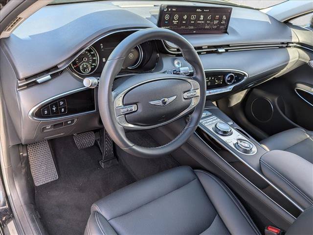 Used 2025 Genesis GV70 2.5T AWD/4WD image 10