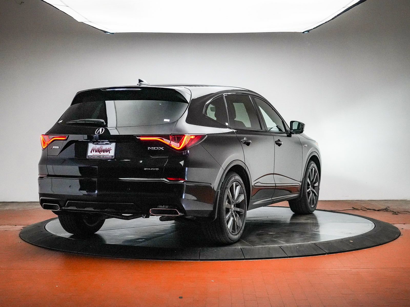 Used 2026 Acura MDX A-Spec image 4