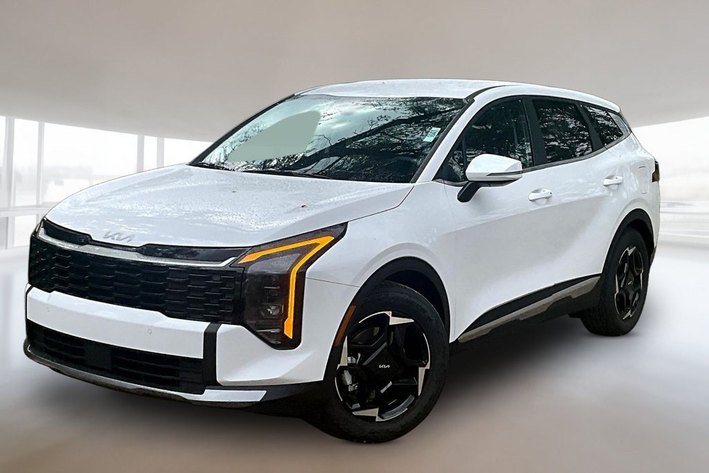 New 2027 Kia Sportage EX FWD image 1