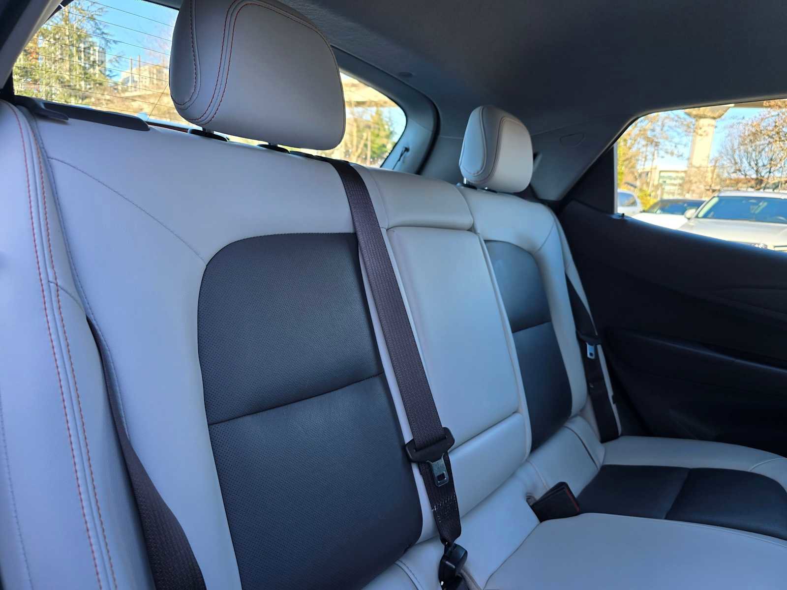 Used 2017 Chevrolet Bolt Premier w/ Driver Confidence II Package image 14