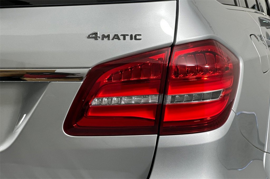 Used 2018 Mercedes-Benz GLS 550 4MATIC image 34