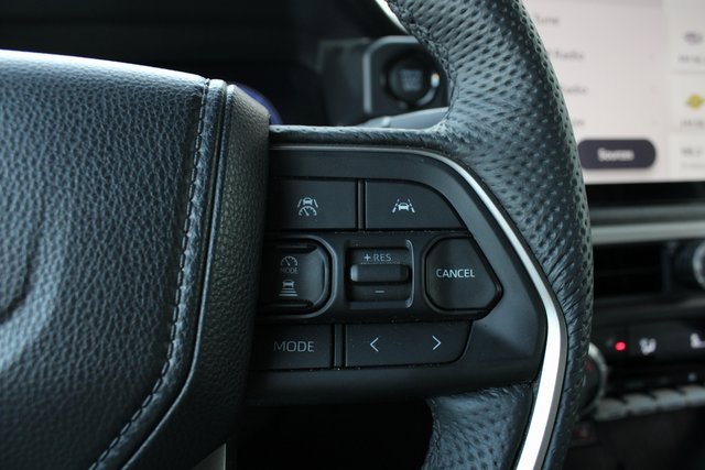 Used 2024 Toyota Tacoma Limited image 9