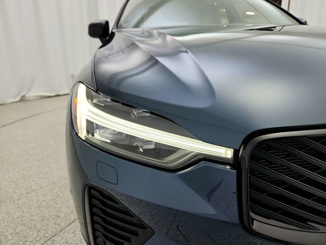 New 2026 Volvo XC60 B5 Plus w/ Protection Package Premier image 26