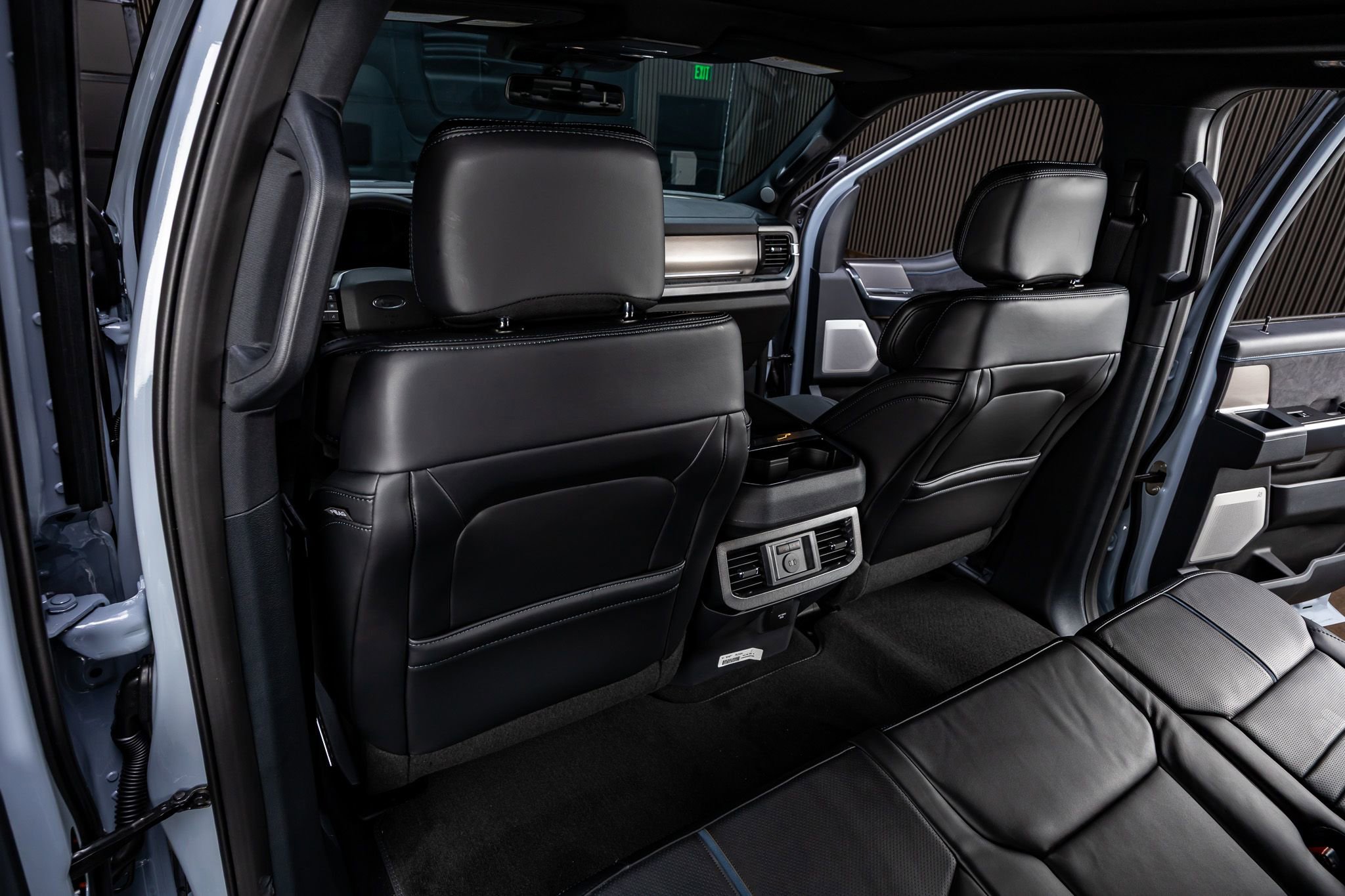 Used 2026 Ford F250 Platinum AWD/4WD image 35