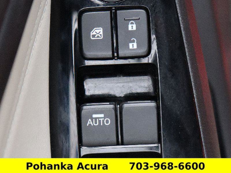 Used 2018 MAZDA MAZDA3 Grand Touring w/ Premium Equipment Package image 22