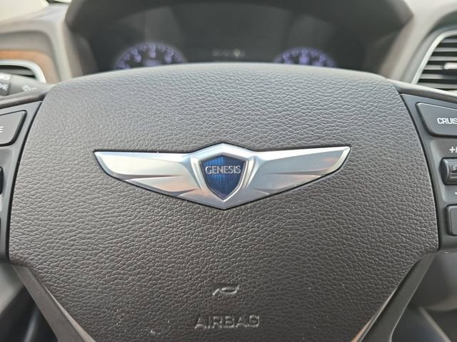 Used 2015 Hyundai Genesis 3.8 w/ Option Group 04 image 5