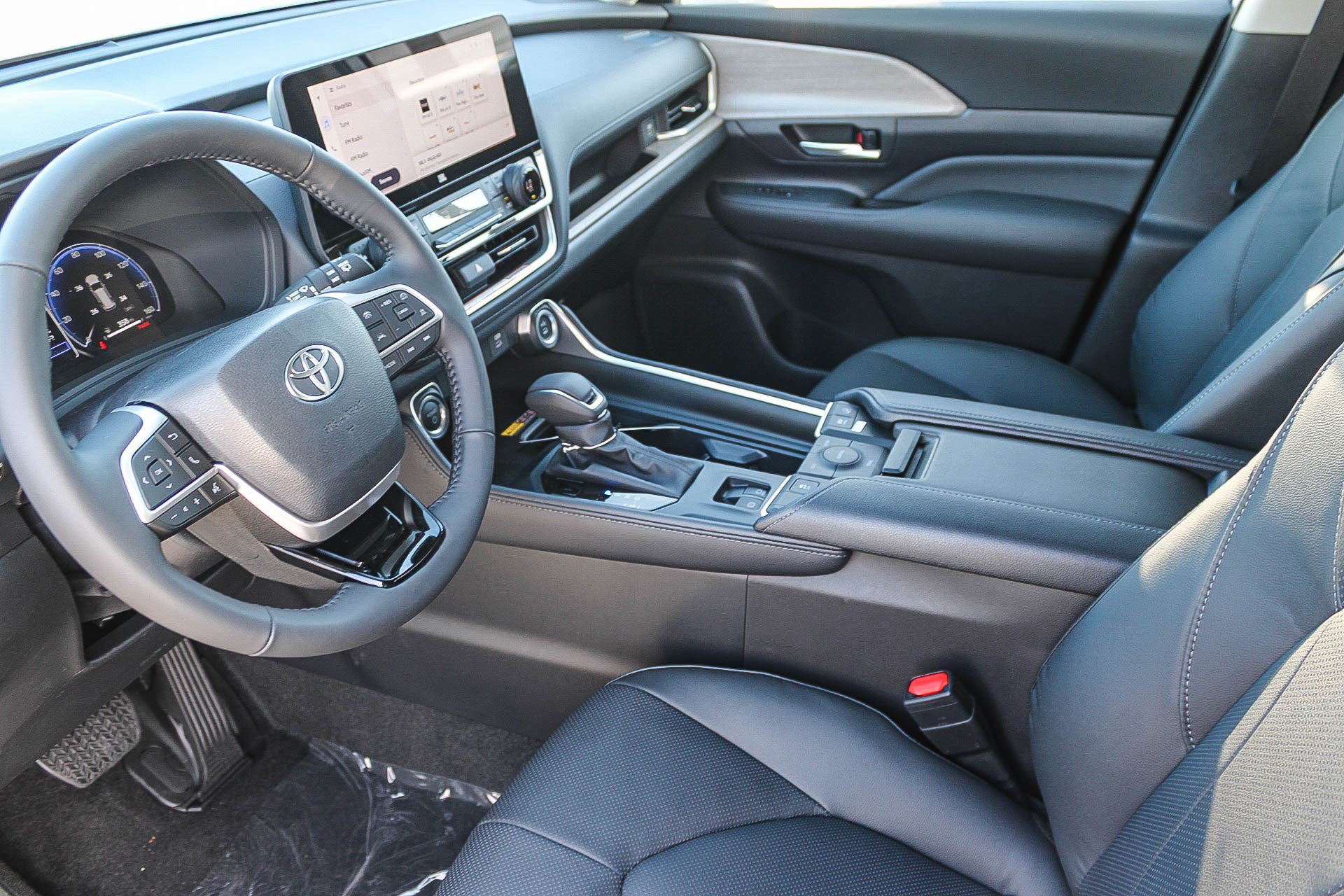 New 2026 Toyota Grand Highlander AWD Hybrid image 20