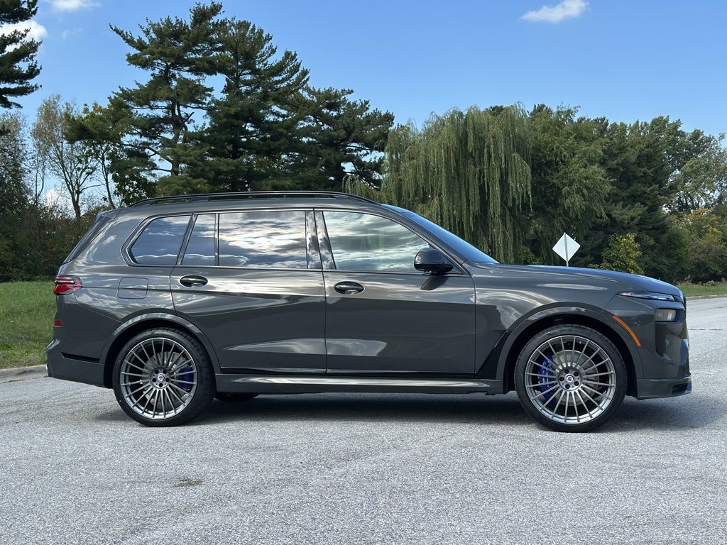 New 2026 BMW ALPINA XB7 image 8