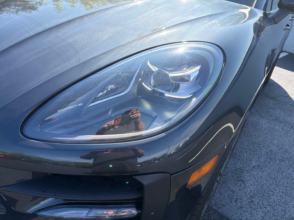 Used 2020 Porsche Macan AWD/4WD image 9