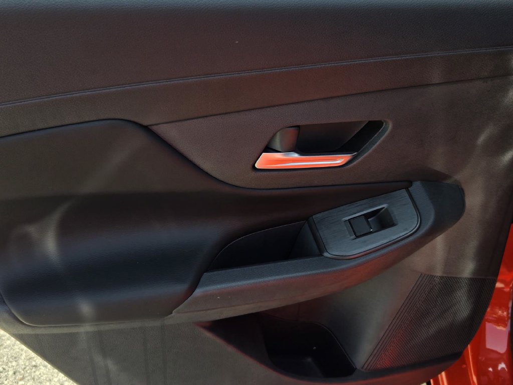 New 2026 Nissan Sentra SR w/ SR Premium Package FWD image 10