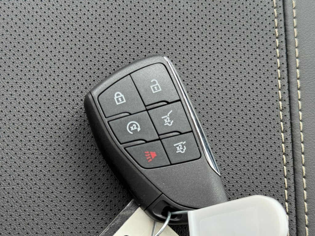 New 2026 GMC Yukon Elevation w/ Elevation Premium Package AWD/4WD image 44