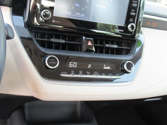 Used 2022 Toyota Corolla LE image 22