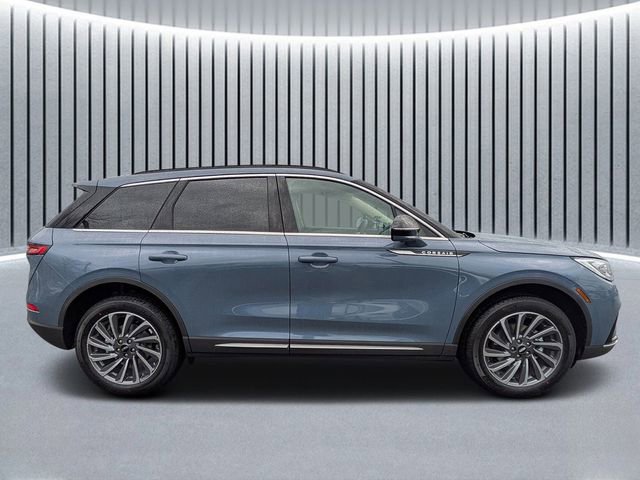 New 2026 Lincoln Corsair Premiere image 2