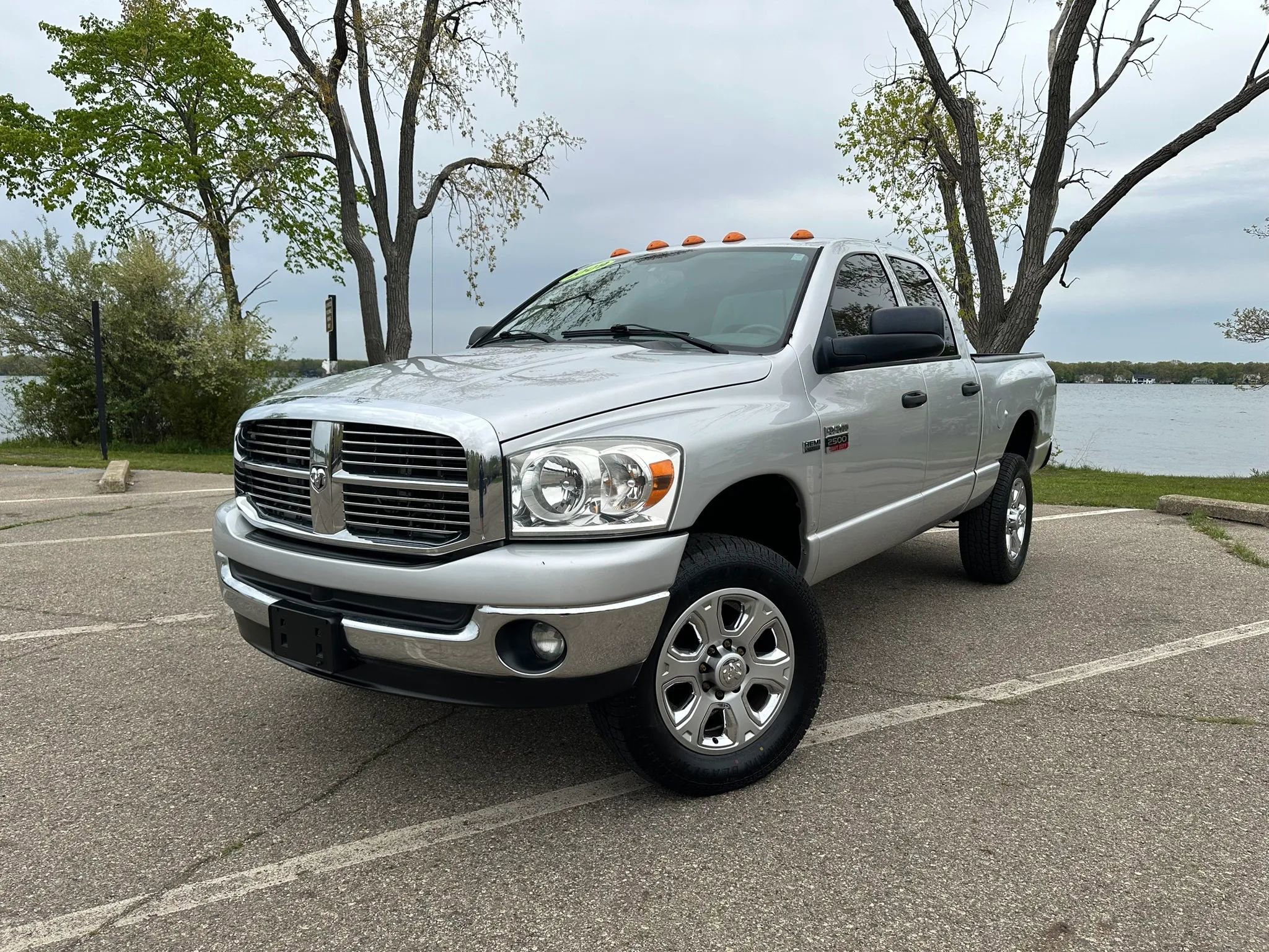 Used 2009 Dodge Ram 2500 Truck SLT w/ Trailer Tow Group AWD/4WD image 1