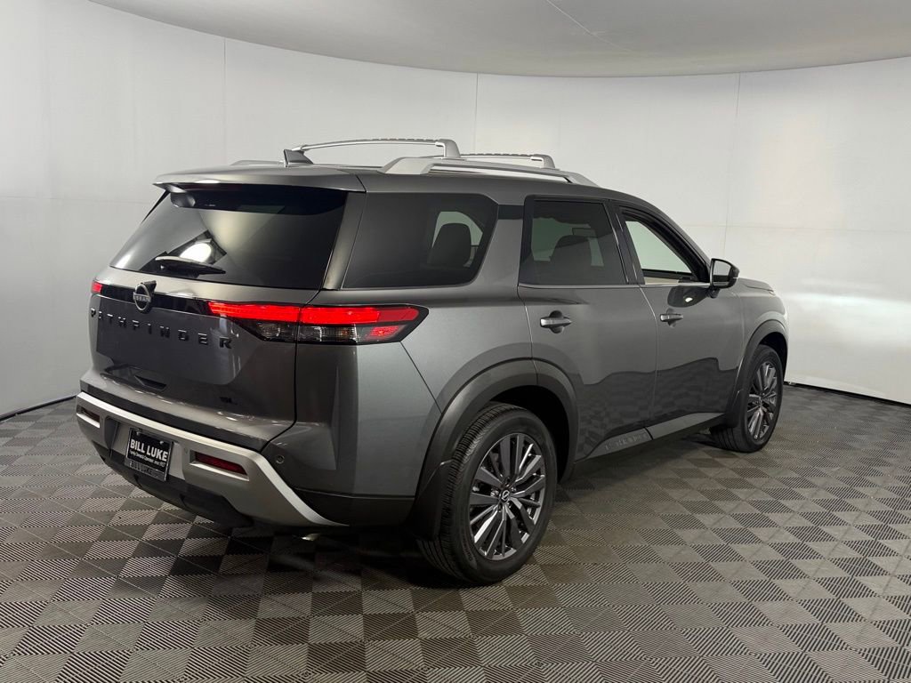 Used 2023 Nissan Pathfinder SL w/ SL Premium Package image 6