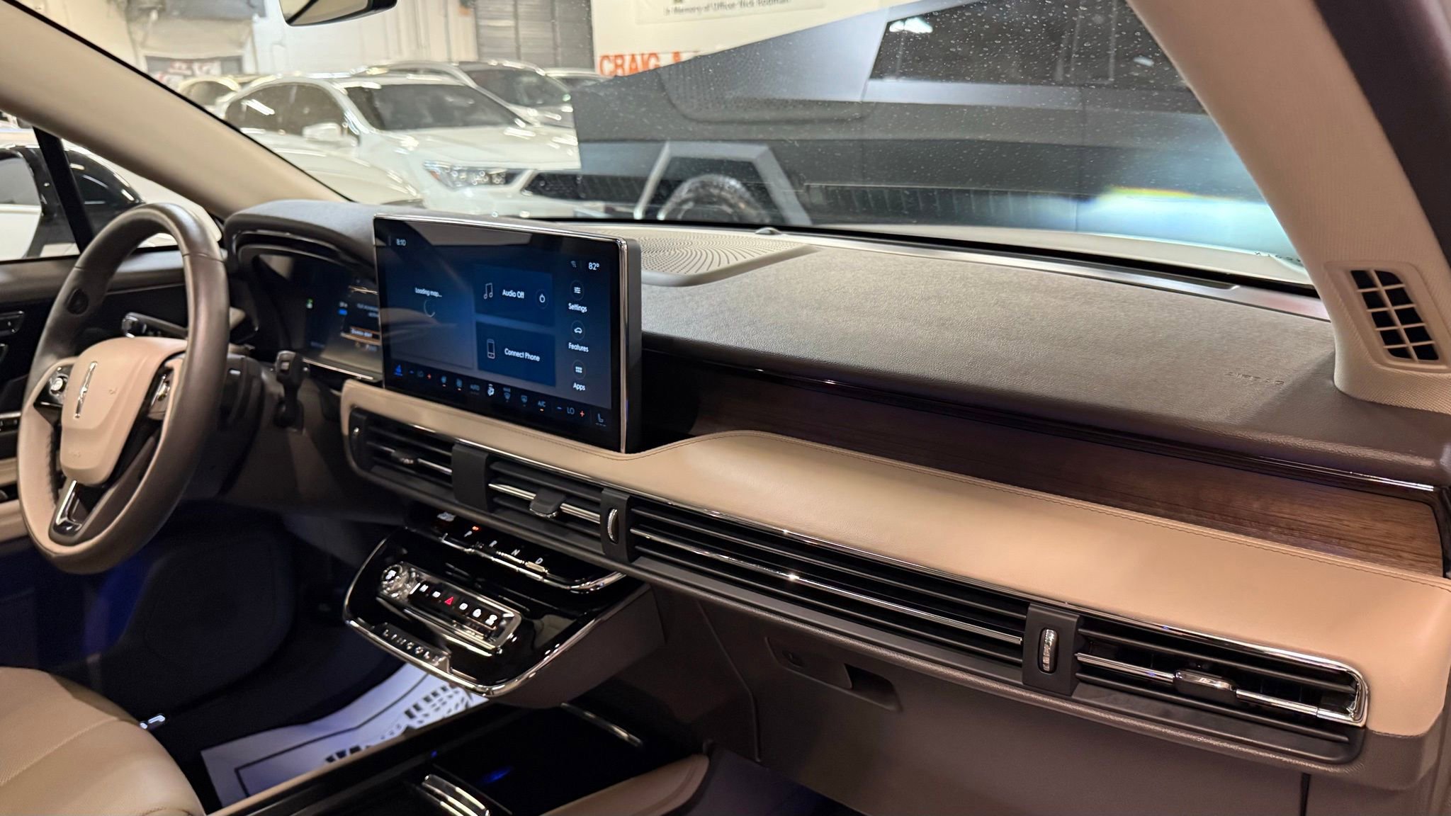 Used 2024 Lincoln Corsair Grand Touring w/ Equipment Group 301A image 11