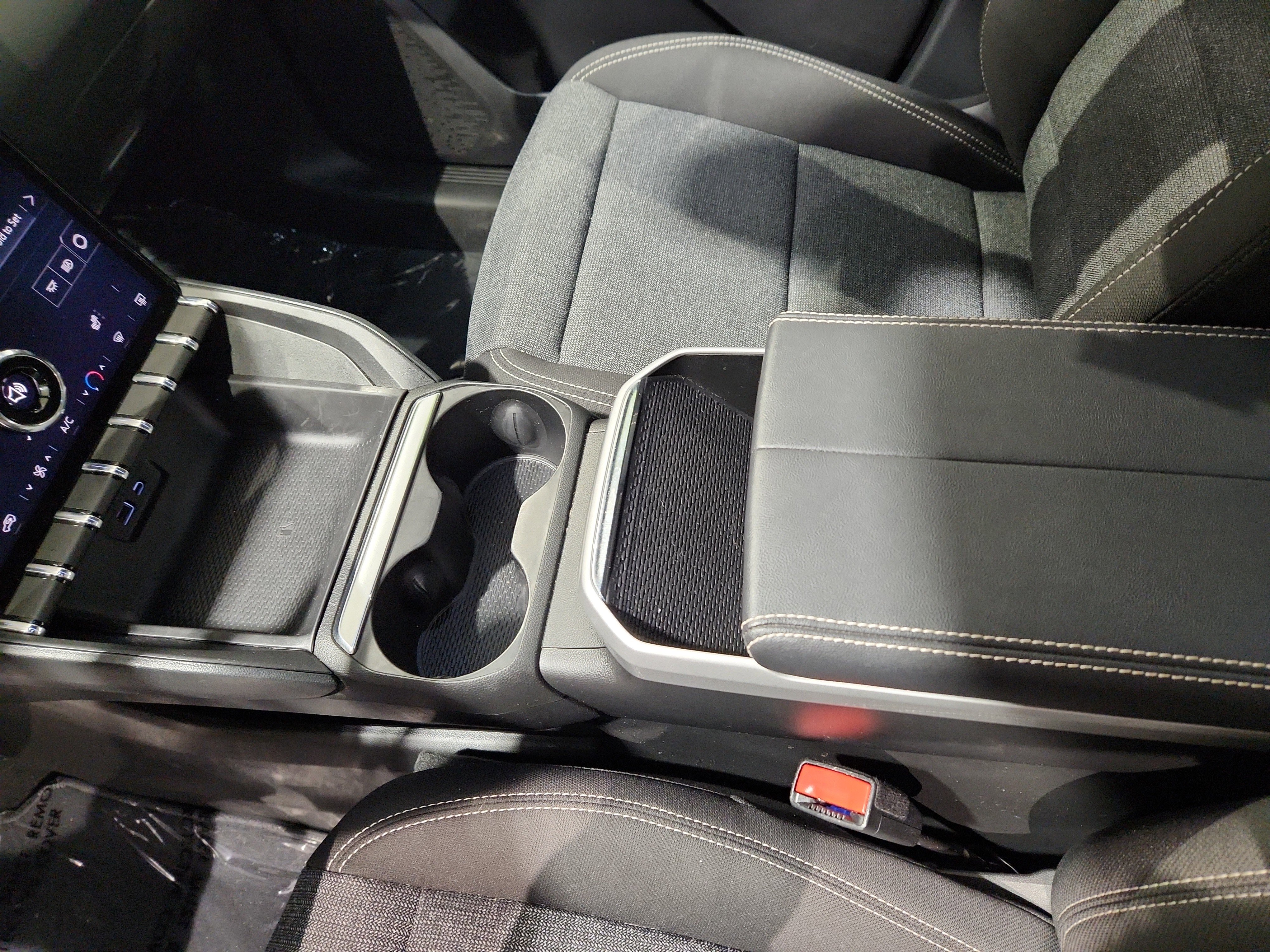 Used 2026 GMC Terrain Elevation w/ Technology Package II image 15