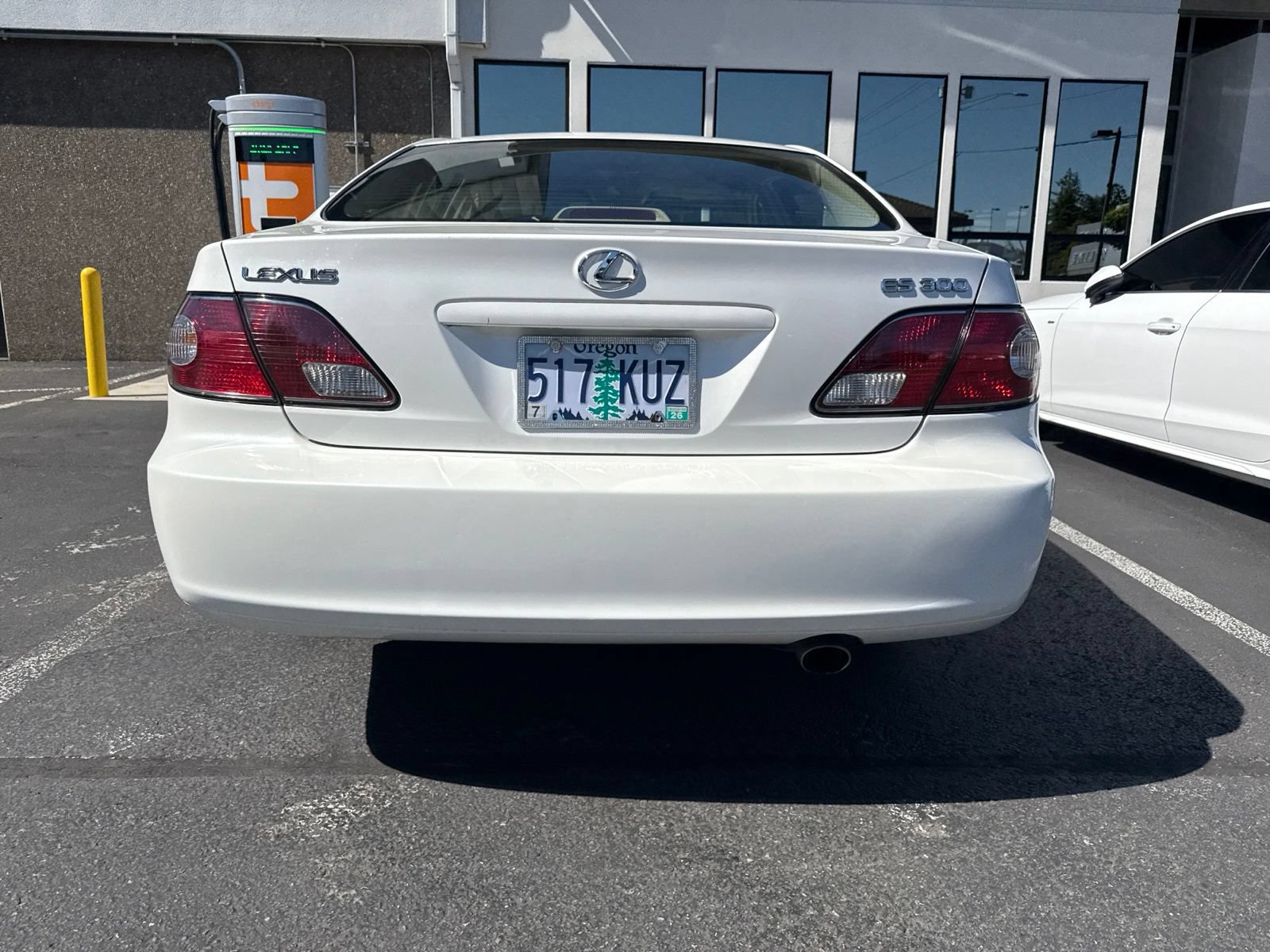Used 2003 Lexus ES 330 FWD image 5