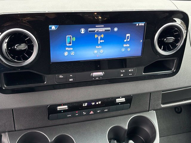 New 2026 Mercedes-Benz Sprinter 2500 image 18