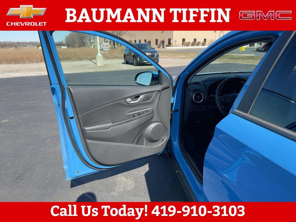 Used 2022 Hyundai Kona SEL w/ Convenience Package AWD/4WD image 5