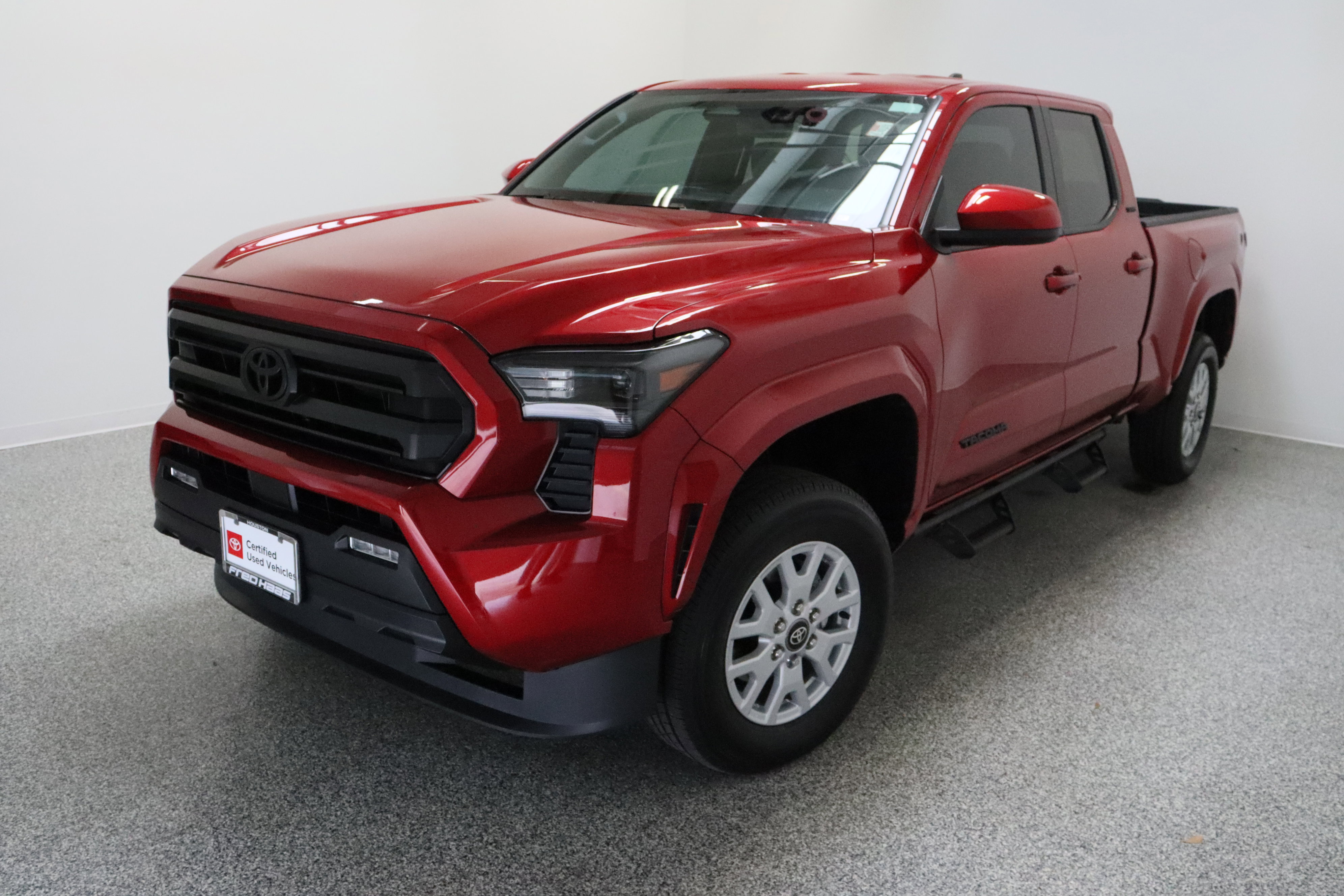 Certified 2026 Toyota Tacoma SR5 AWD/4WD image 2