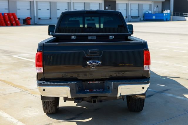 Used 2015 Ford F350 Lariat w/ Chrome Package image 12