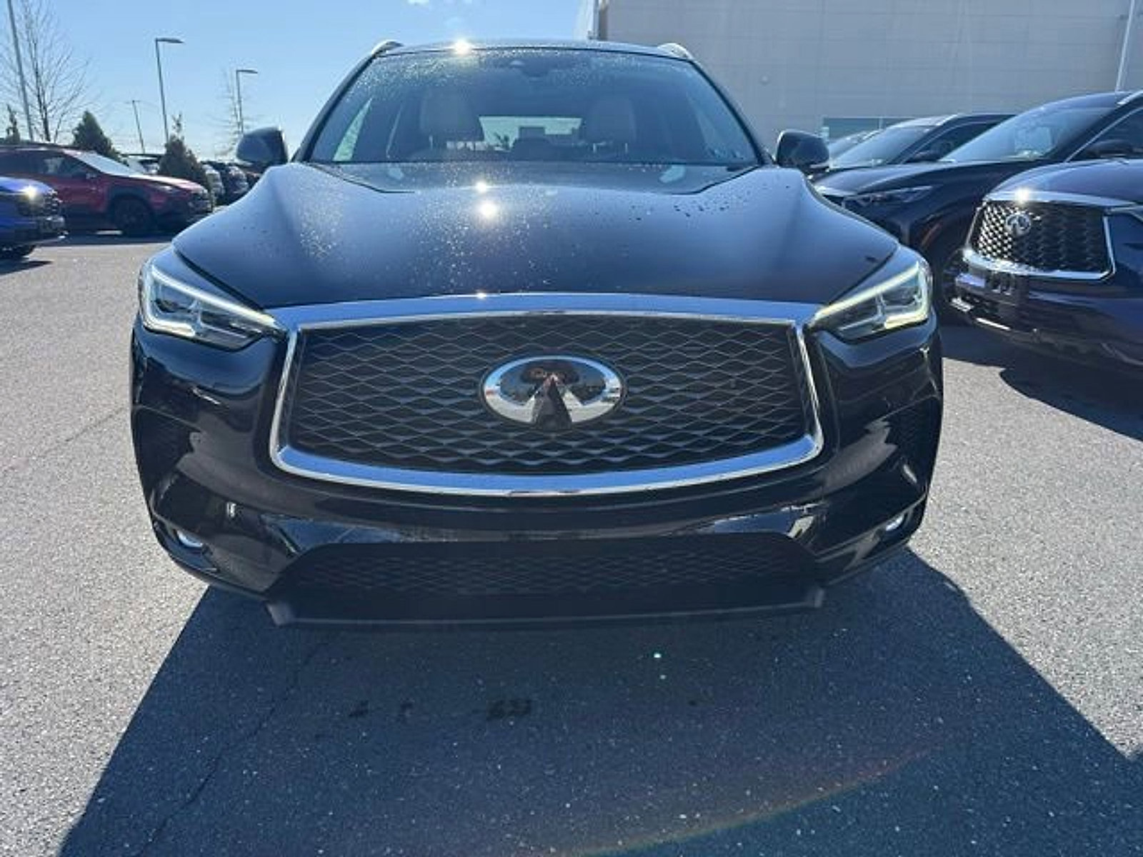 Used 2019 INFINITI QX50 Luxe w/ Navigation Package image 3