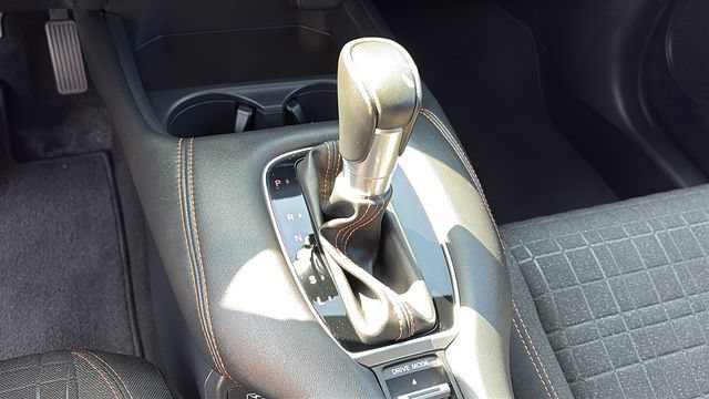 Used 2024 Honda HR-V Sport image 18